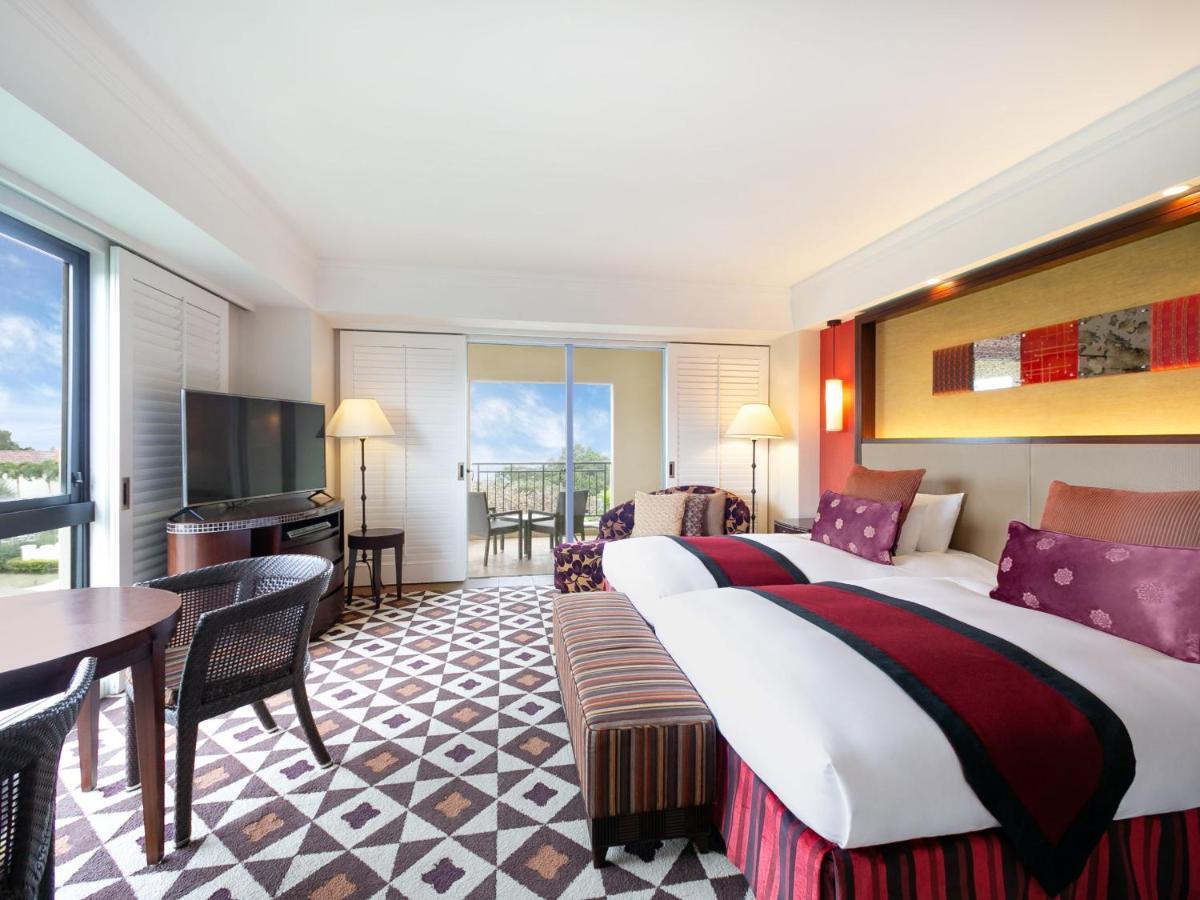 Hotel Nikko Alivila Yomitan Luaran gambar