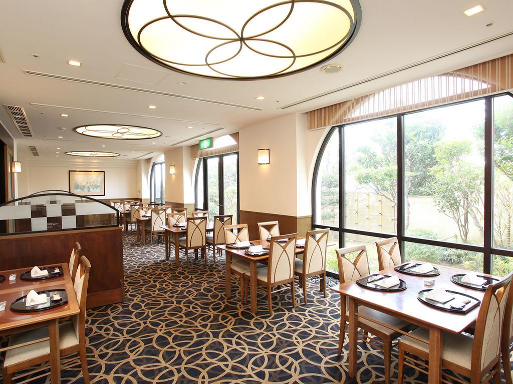 Hotel Nikko Alivila Yomitan Luaran gambar Restaurant